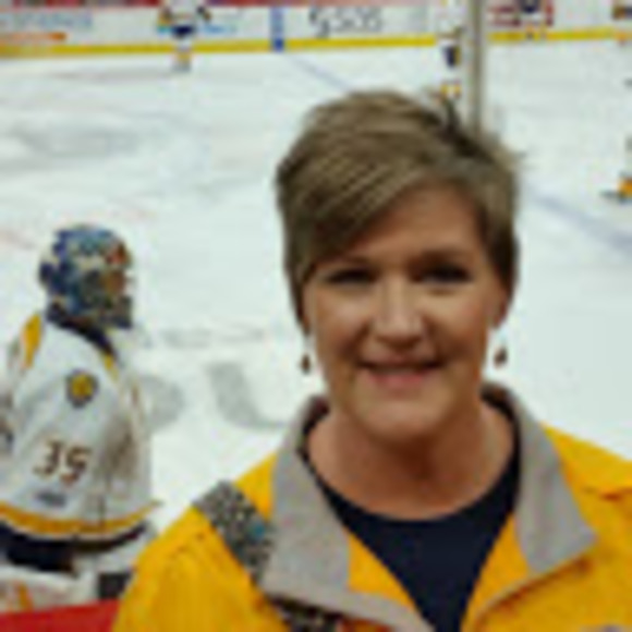 Meet your Posher, Sharon - Picture 1 of 1